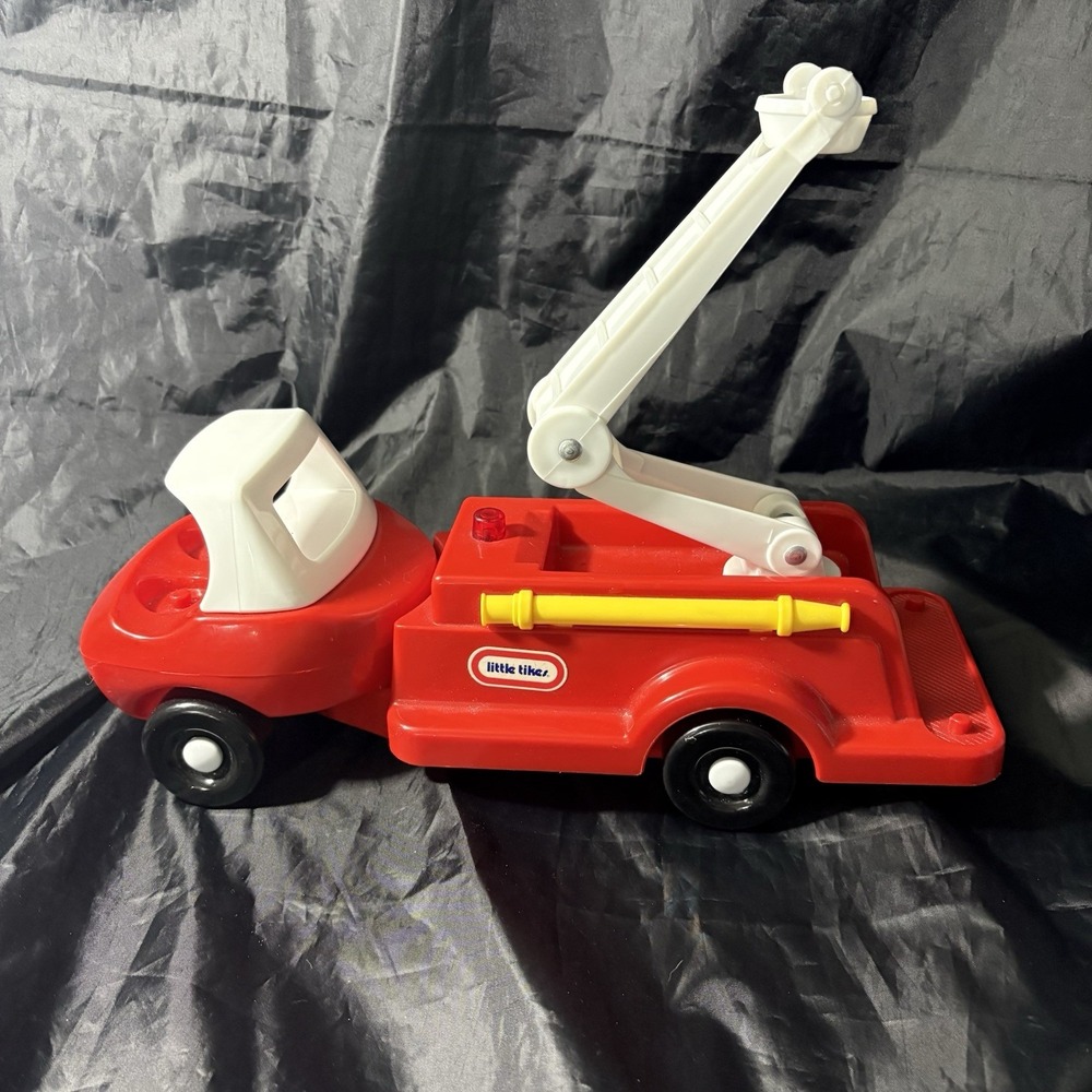 Little Tikes Toddle Tots Red White Fire Truck Fire Engine Vintage Toy Story USA